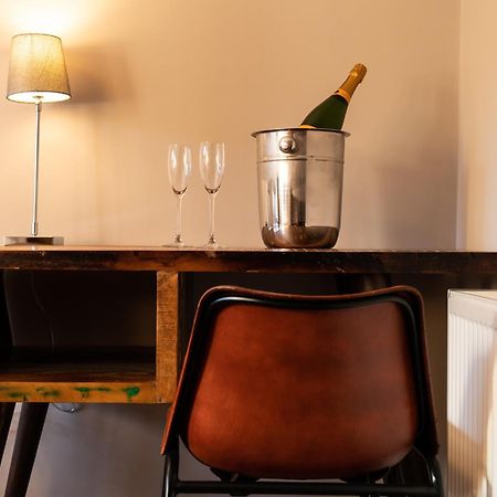 The Milestone Hotel Сауърби Бридж Стая снимка