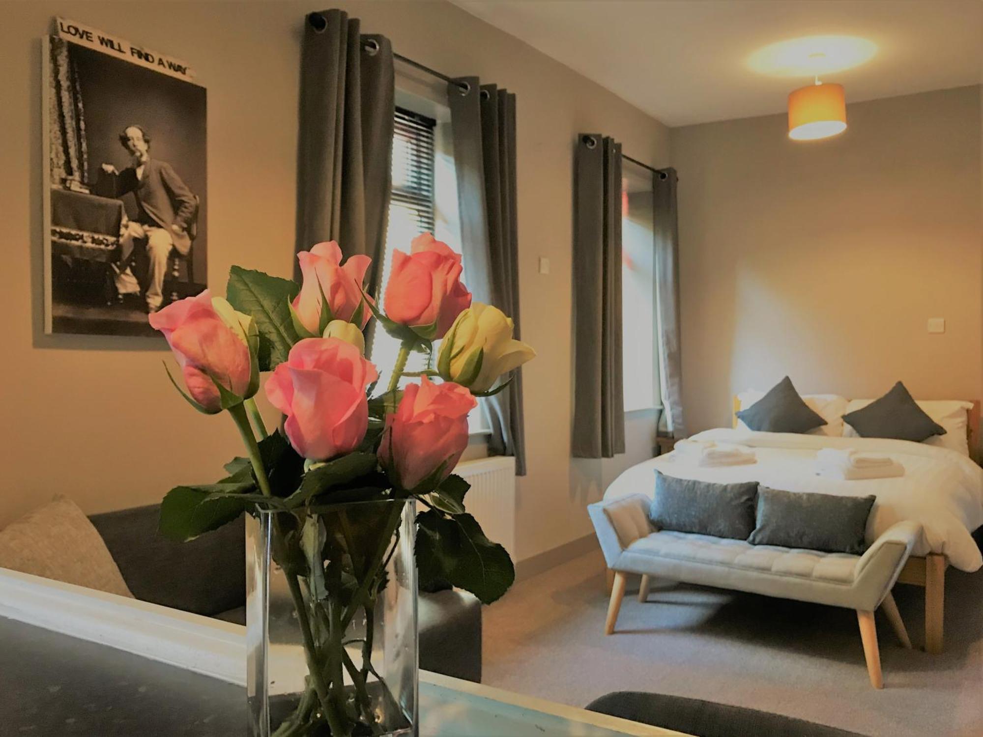 The Milestone Hotel Сауърби Бридж Екстериор снимка